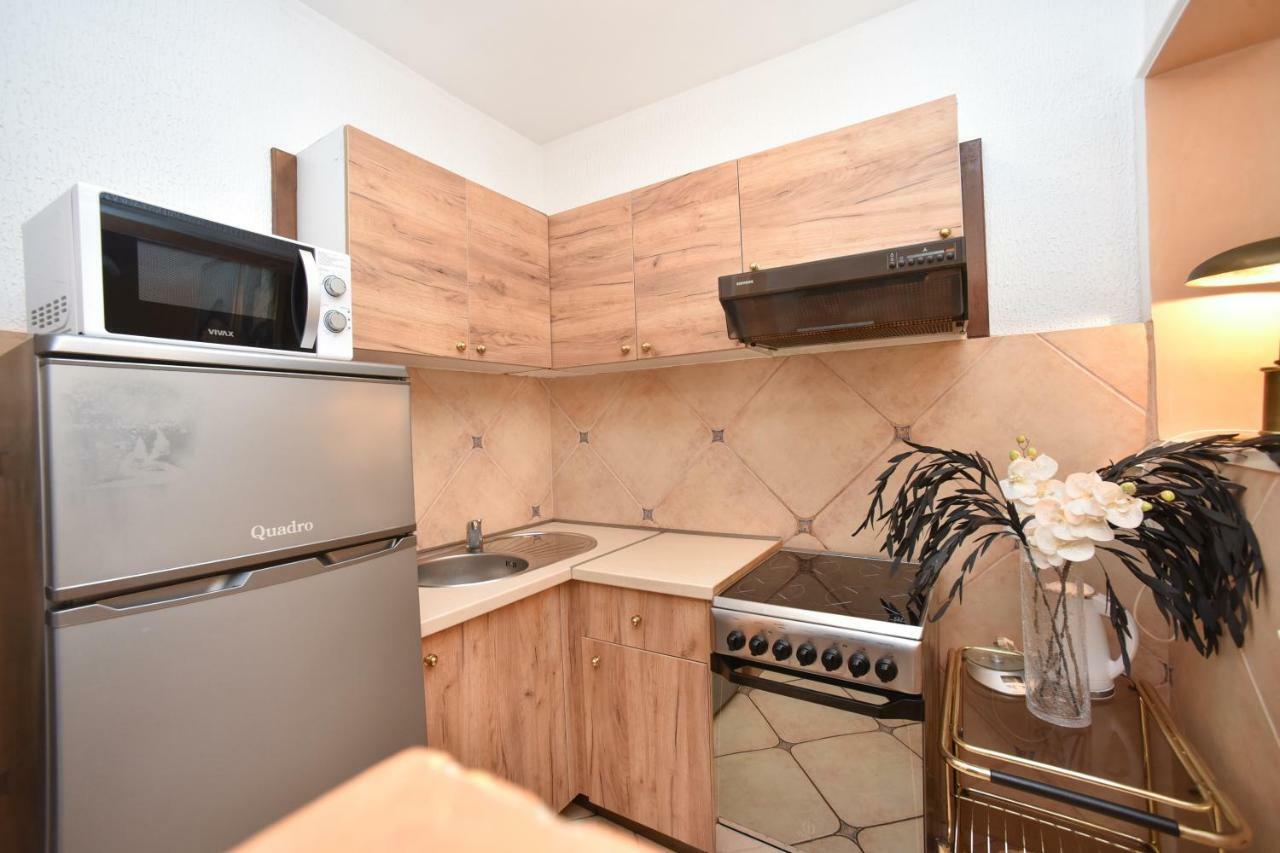 Bologna Apartments Μπούντβα Εξωτερικό φωτογραφία