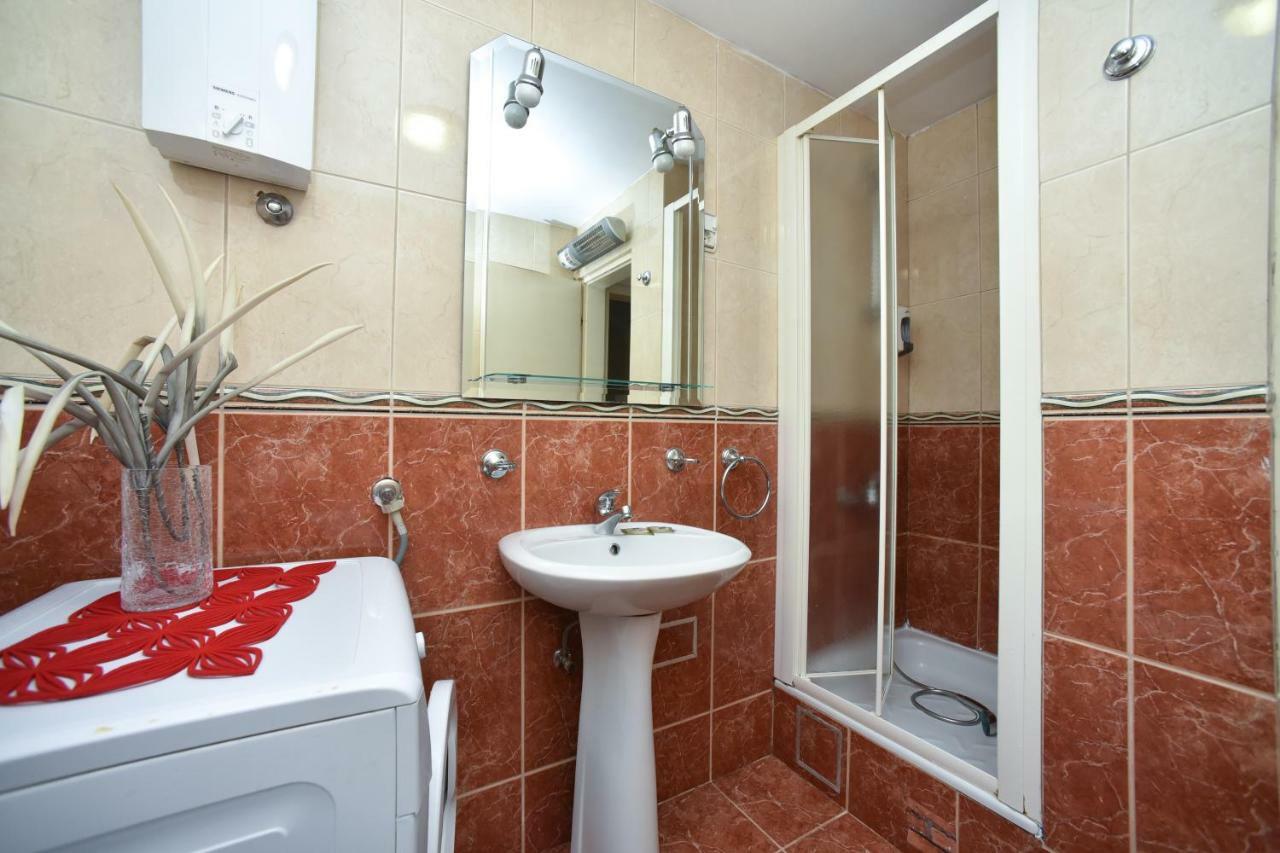 Bologna Apartments Μπούντβα Εξωτερικό φωτογραφία