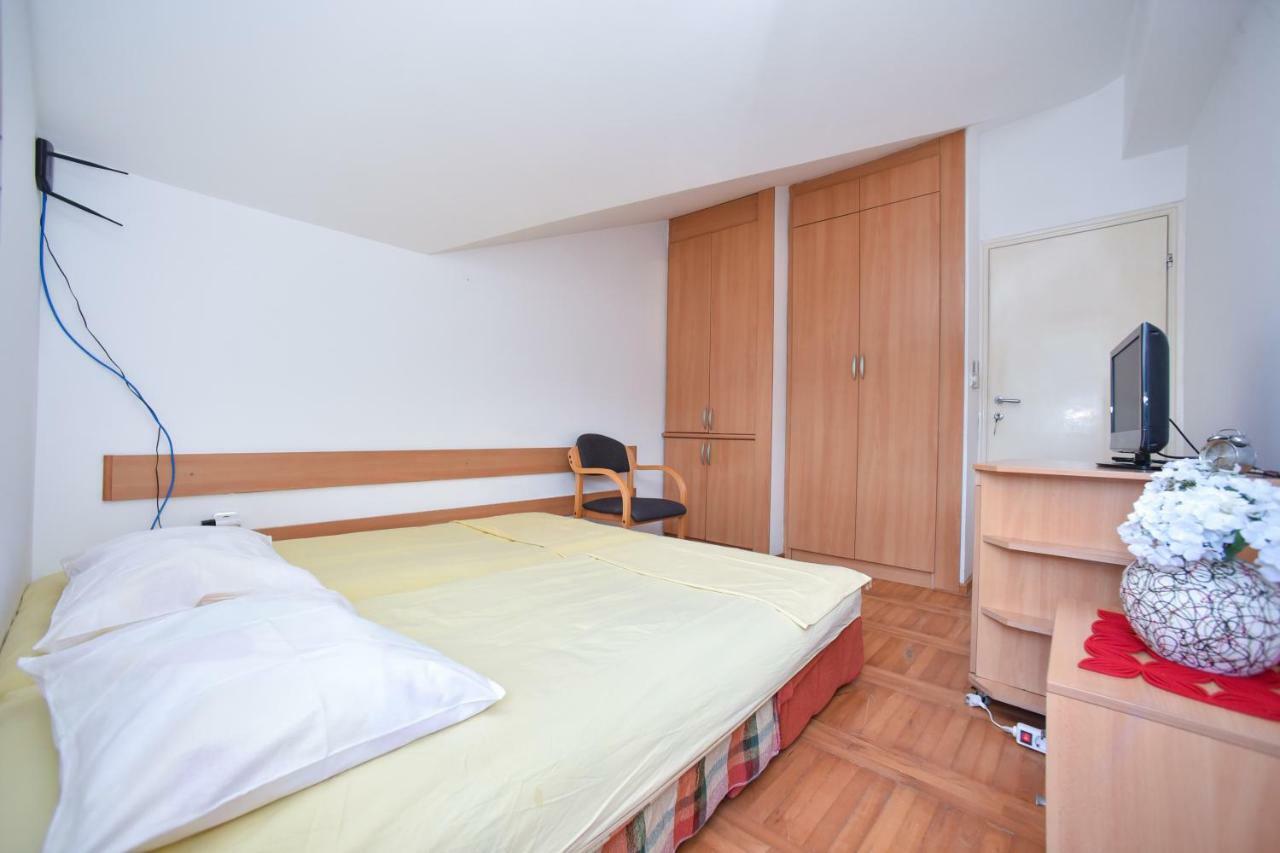 Bologna Apartments Μπούντβα Εξωτερικό φωτογραφία