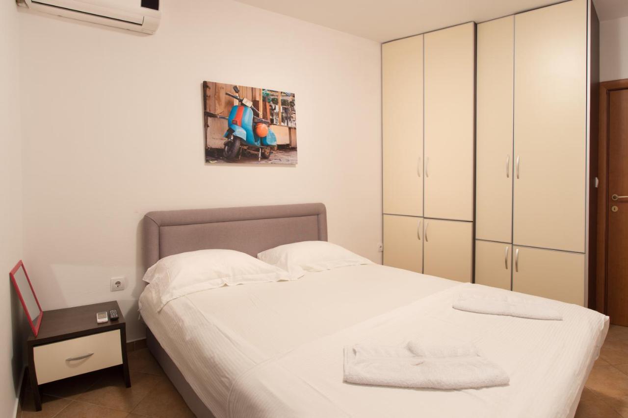 Bologna Apartments Μπούντβα Εξωτερικό φωτογραφία