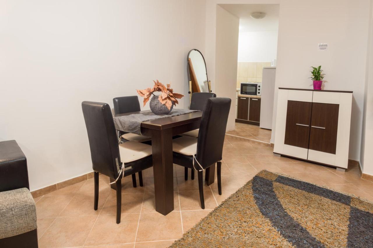 Bologna Apartments Μπούντβα Εξωτερικό φωτογραφία